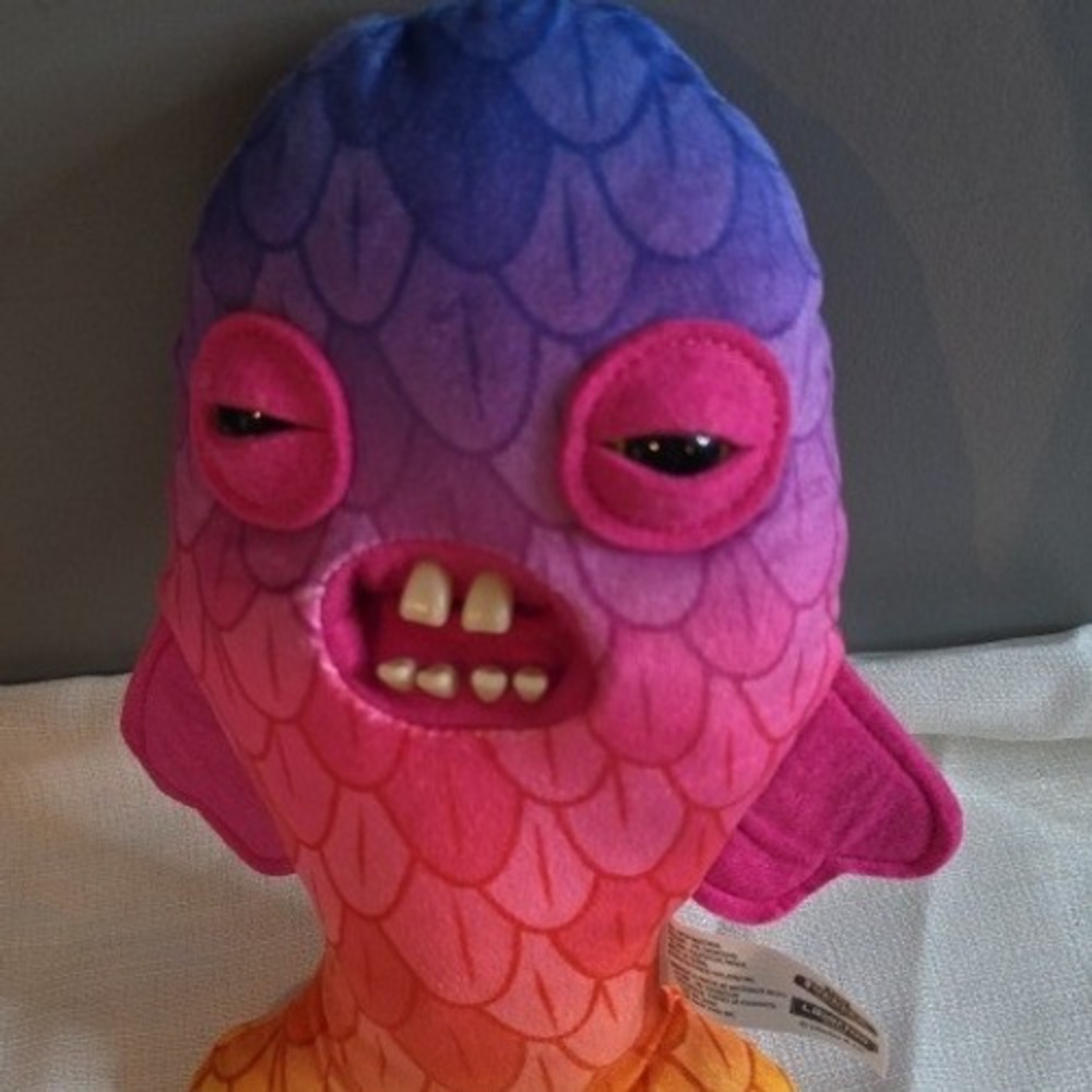 Zuru Fuggler Funny Ugly Monster Fish Plush Purple Pink Orange Scales Teeth 9"